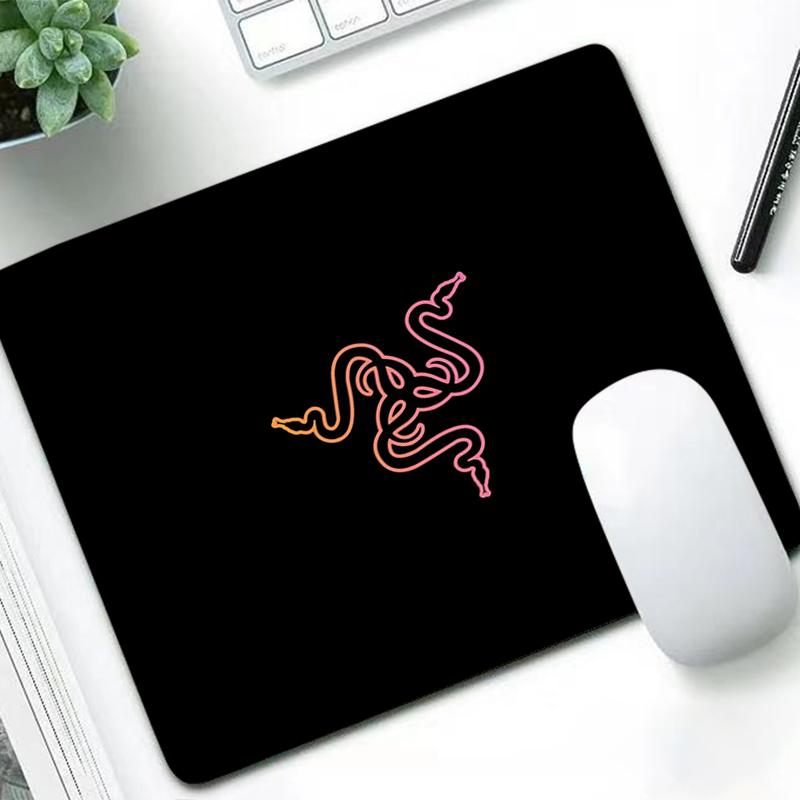 Razer Luxury Mouse Pad Anime G – Tech Gaming Accessories recenzja i cena